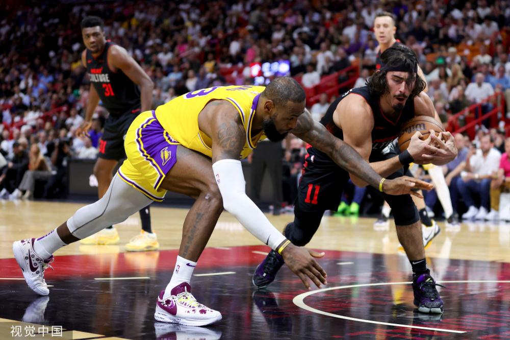 本土与海外 本土与海外